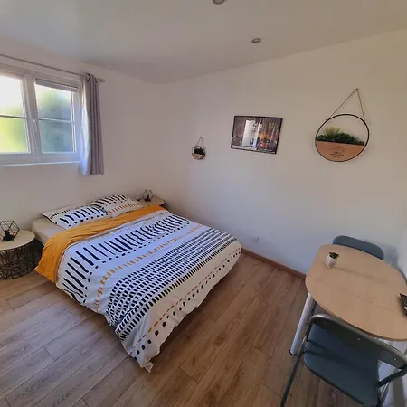 Detente & Proche Le Mans Casa de Férias *