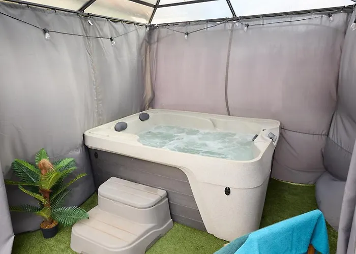 Vakantiehuis Cocon Jacuzzi Privatif - Proche Le Mans